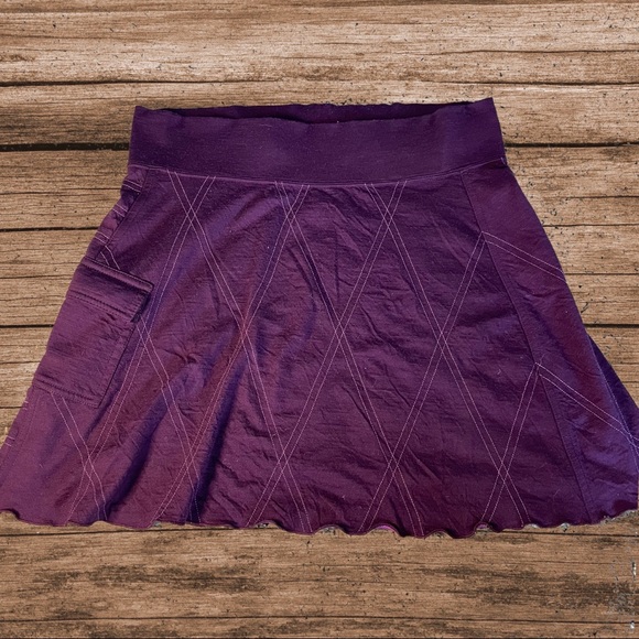 Title nine Dresses & Skirts - Title Nine Skirt